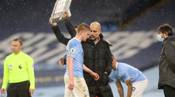 إصابة دي بروين وووكر تقلق غوارديولا