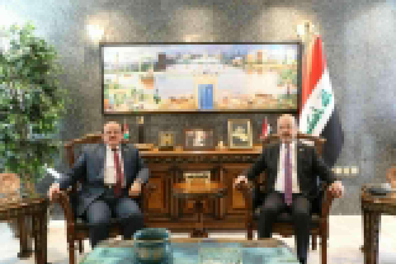 رئيس جامعة مؤتة يلتقي السفير العراقي