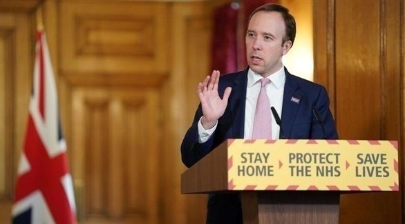 وزير بريطاني يستبعد تخفيف قيود كورونا