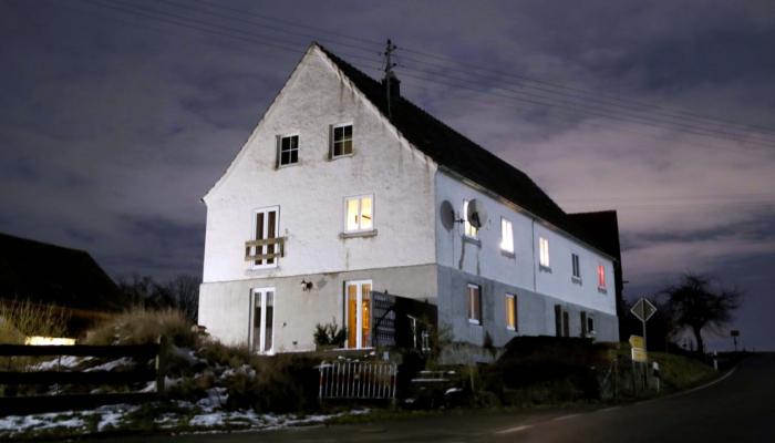 كورونا يقتل في صمت.. اكتشاف جثتي