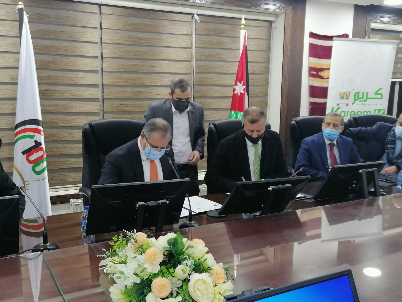 وزير العمل يوقع 5 اتفاقيات تشغيل