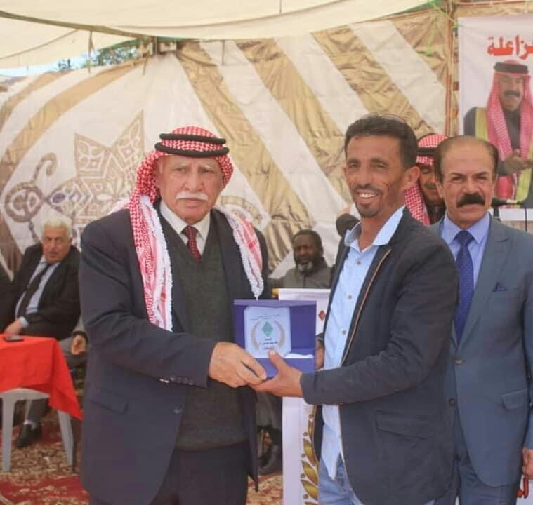 احمد الزطايمة يكتب قصيدة :فخر القيادة