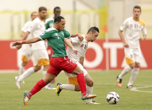 الوحدة السوري يسحق الوحدات برباعية