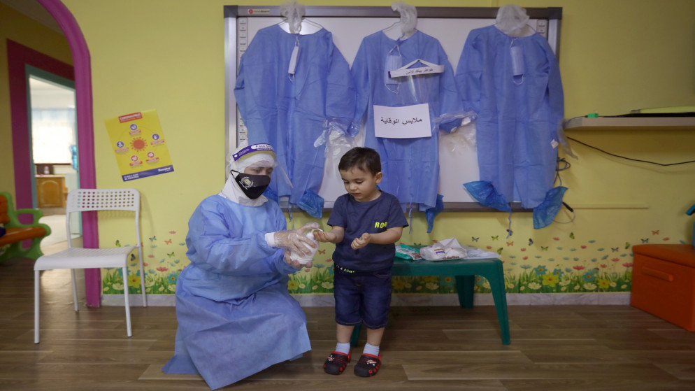 رفع نسبة استقبال الأطفال بالحضانات إلى