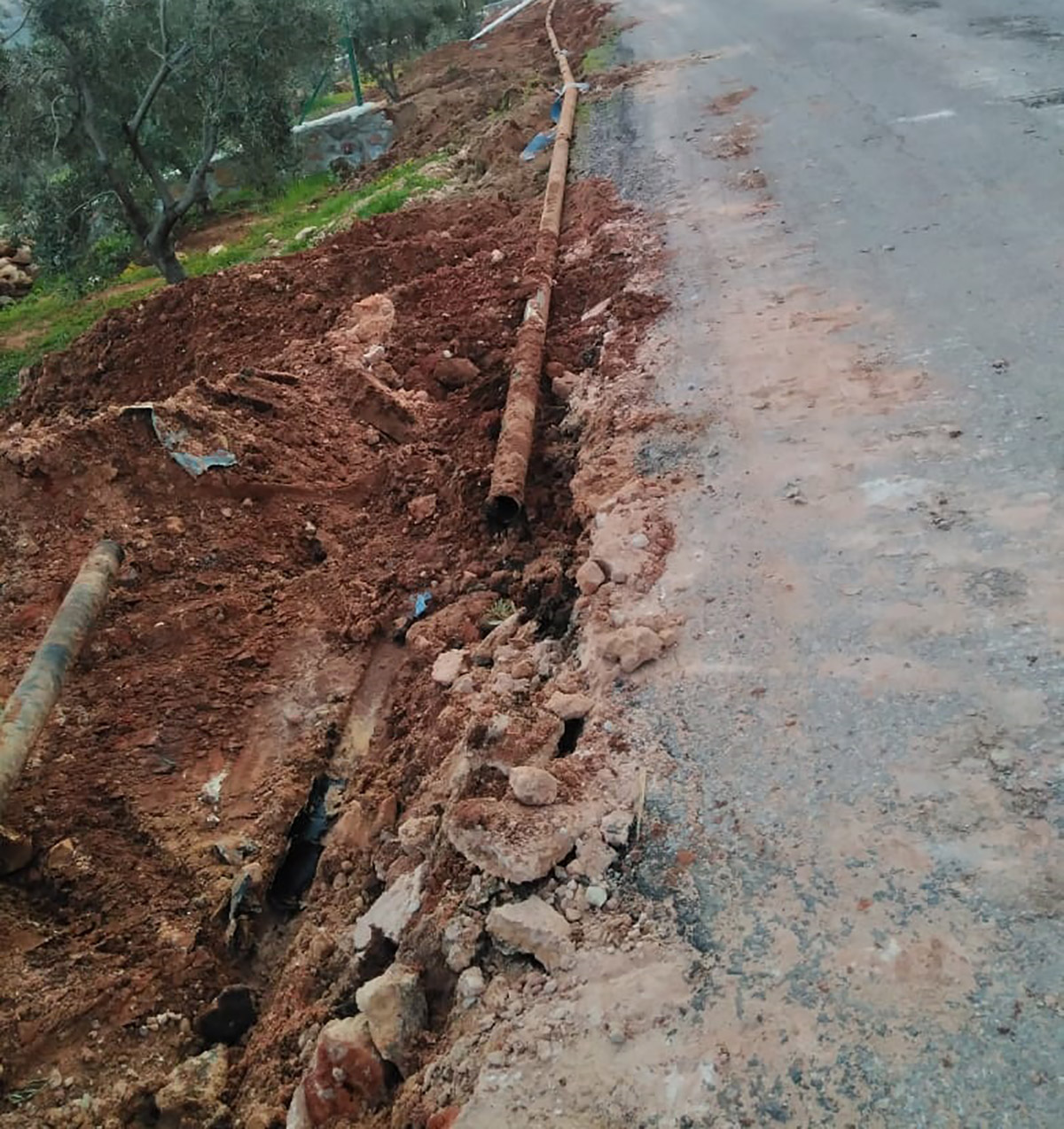 البلقاء: مواطنون في الصبيحي يشتكون تكسير