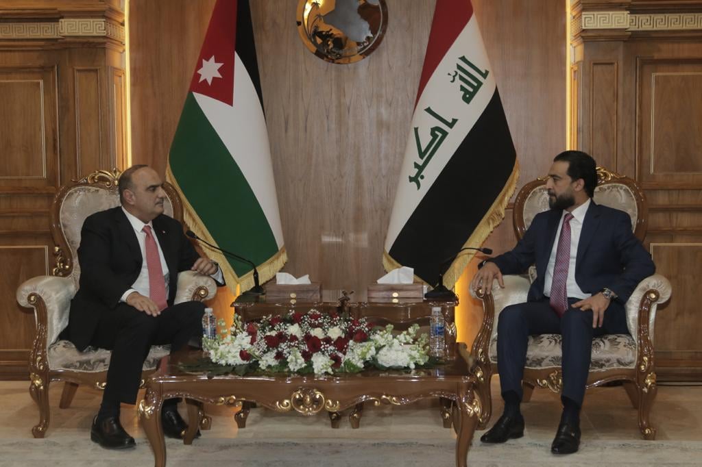 رئيس الوزراء يلتقي رئيس مجلس النوّاب