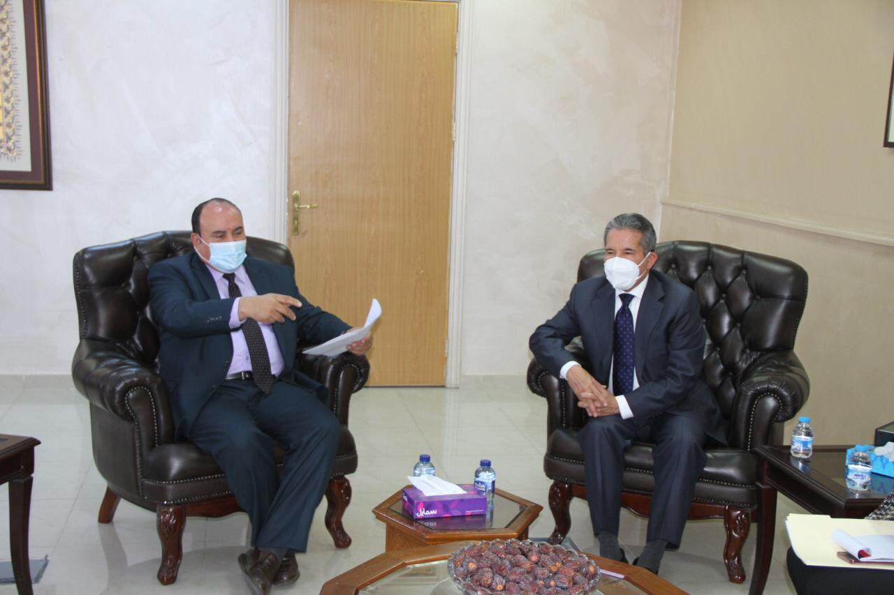 السفير المكسيكي ورئيس جامعة العلوم الإسلامية