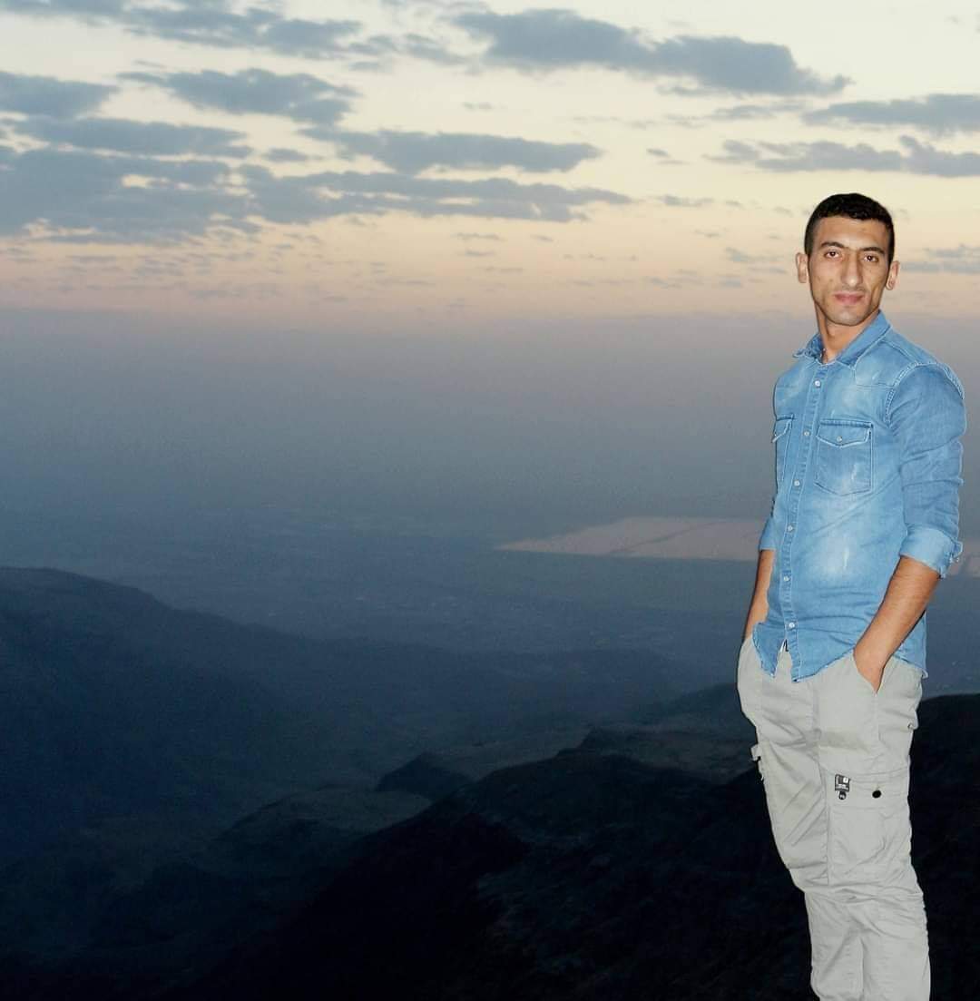 البطوش يكتب: قصة كفاح طالب توجيهي