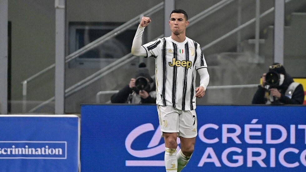 يوفنتوس يحضر مكافأة لنجمه رونالدو