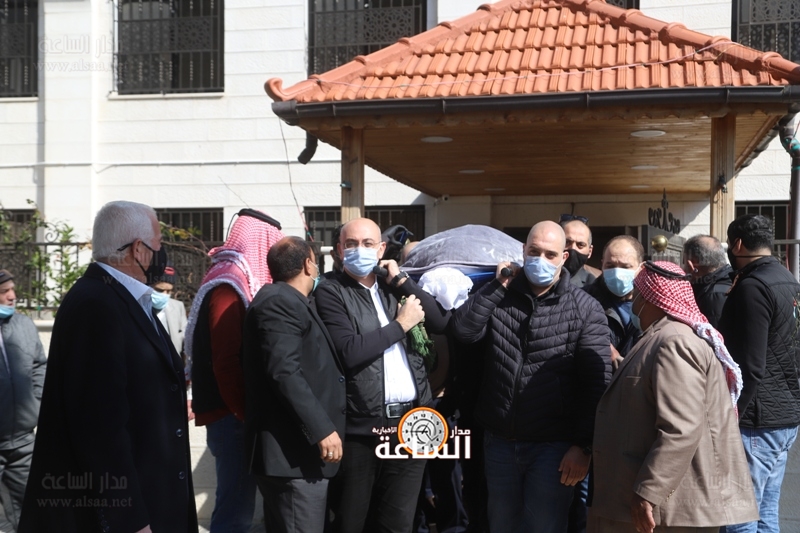 تشييع جثمان المخرج والمنتج الأردني عدنان