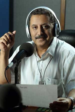 إيقاف برنامج الاعلامي محمود حويان