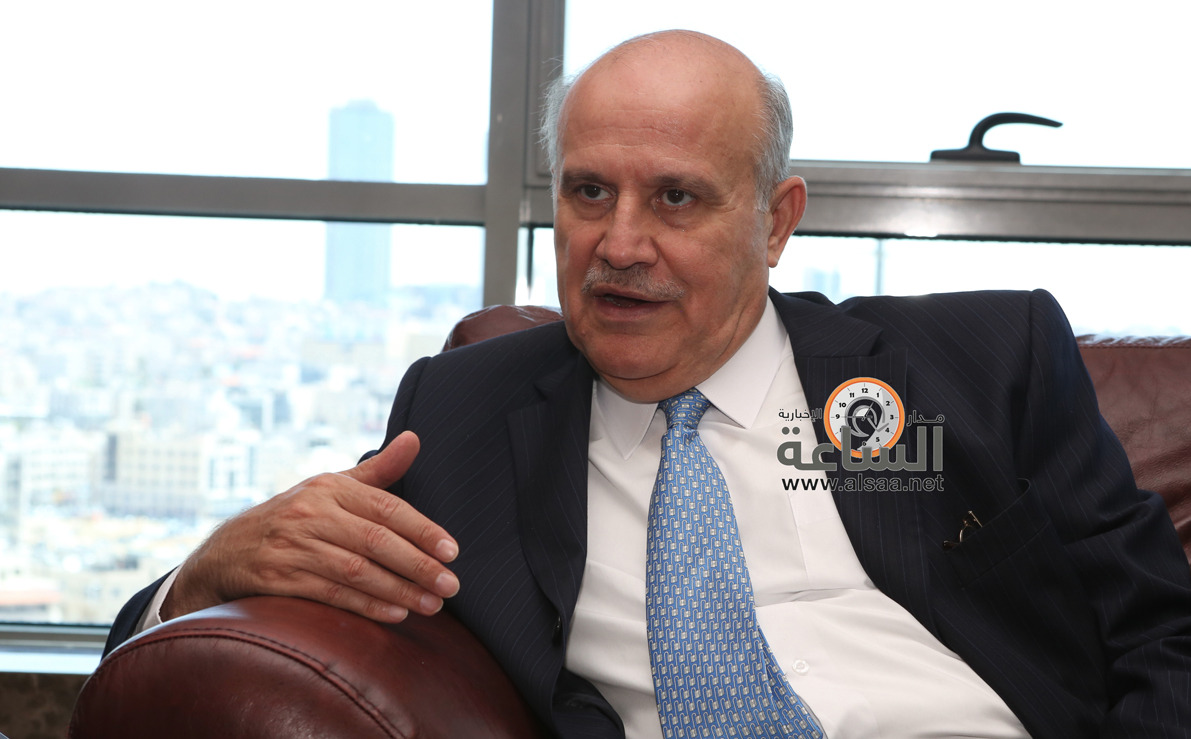 المجالي يطالب بتخصيص قطع أراض صغيرة