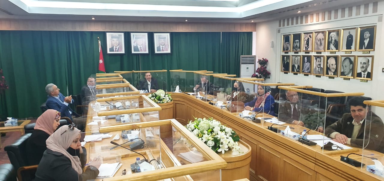 سمير الرفاعي يلتقي وفدا من منتدى