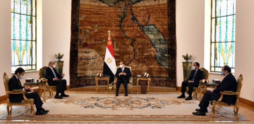 الخصاونة ينقل رسالة شفوية من الملك