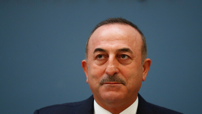 تشاووش أوغلو: قطر خرجت من الأزمة