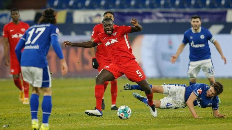 بايرن ميونيح ينتزع الحائط الفرنسي من