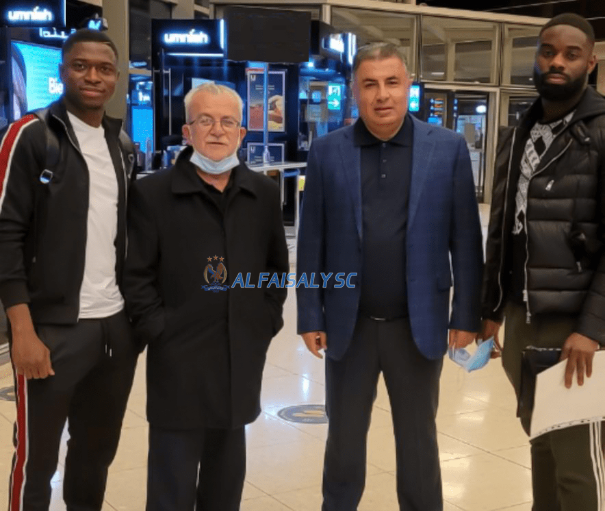 الفيصلي يختبر محترف فرنسي