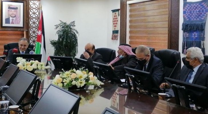 العمل تفتح باب الاستقدام للقطاع الزراعي