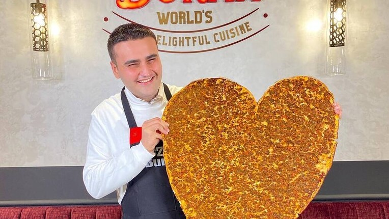 إغلاق مطعم الشيف التركي بوراك في