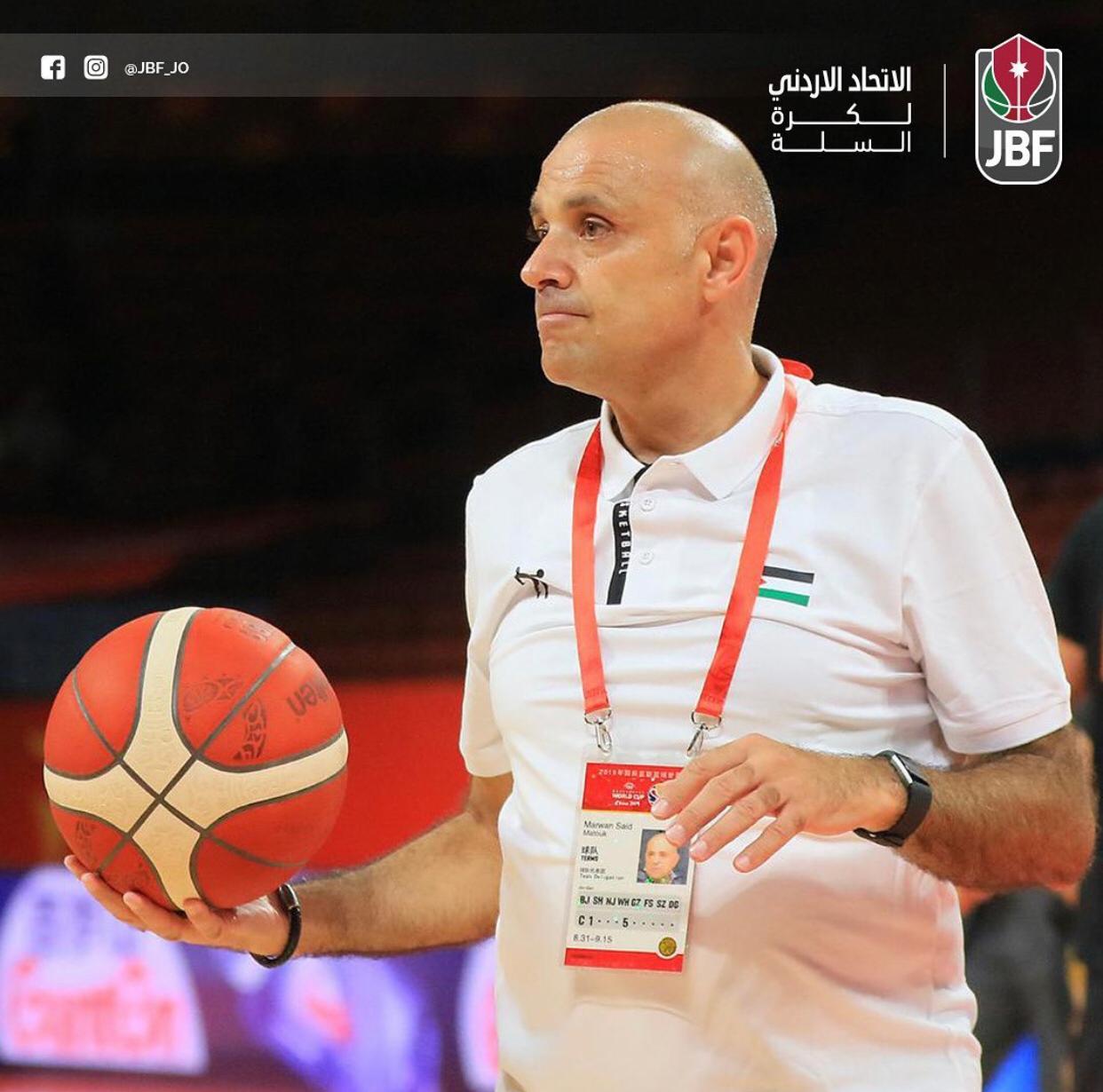 إصابة مدرب صقور الأردن مروان معتوق