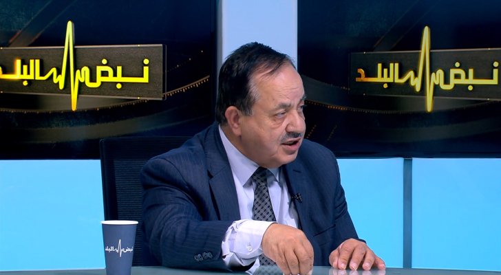 حجاوي يدعو لتشديد الرقابة ومخالفة غير