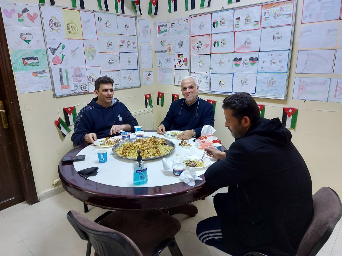 المفلح يتفقد دار رعاية الأطفال في