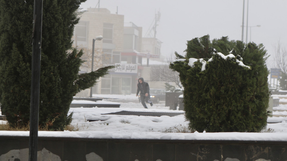 طقس العرب: درجات الحرارة أقل بـ