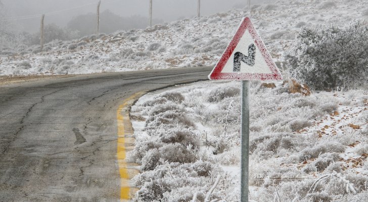 طقس الأردن الجمعة.. برد شديد وأمطار