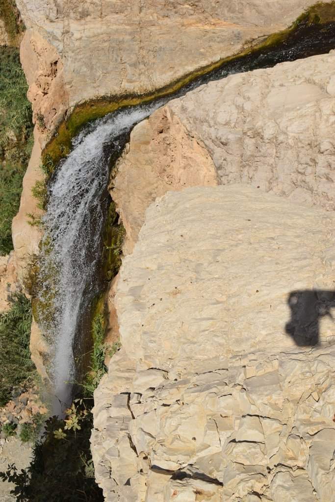 وادي زرقاء ماعين.. منتجع الاودية العملاقة