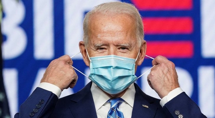 بايدن للمشككين: لقاحات كورونا آمنة