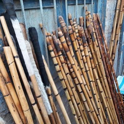 مصري يقتل مسؤولا أثناء خروجه من