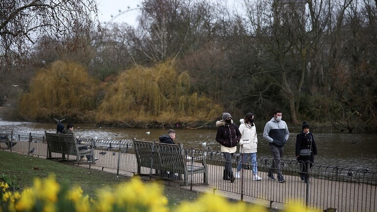 بريطانيا ترصد أكثر من 10 آلاف