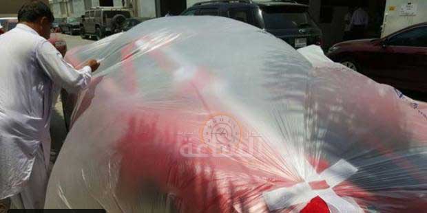 شاهد.. مصري يهدي خطيبته الأردنية سيارة