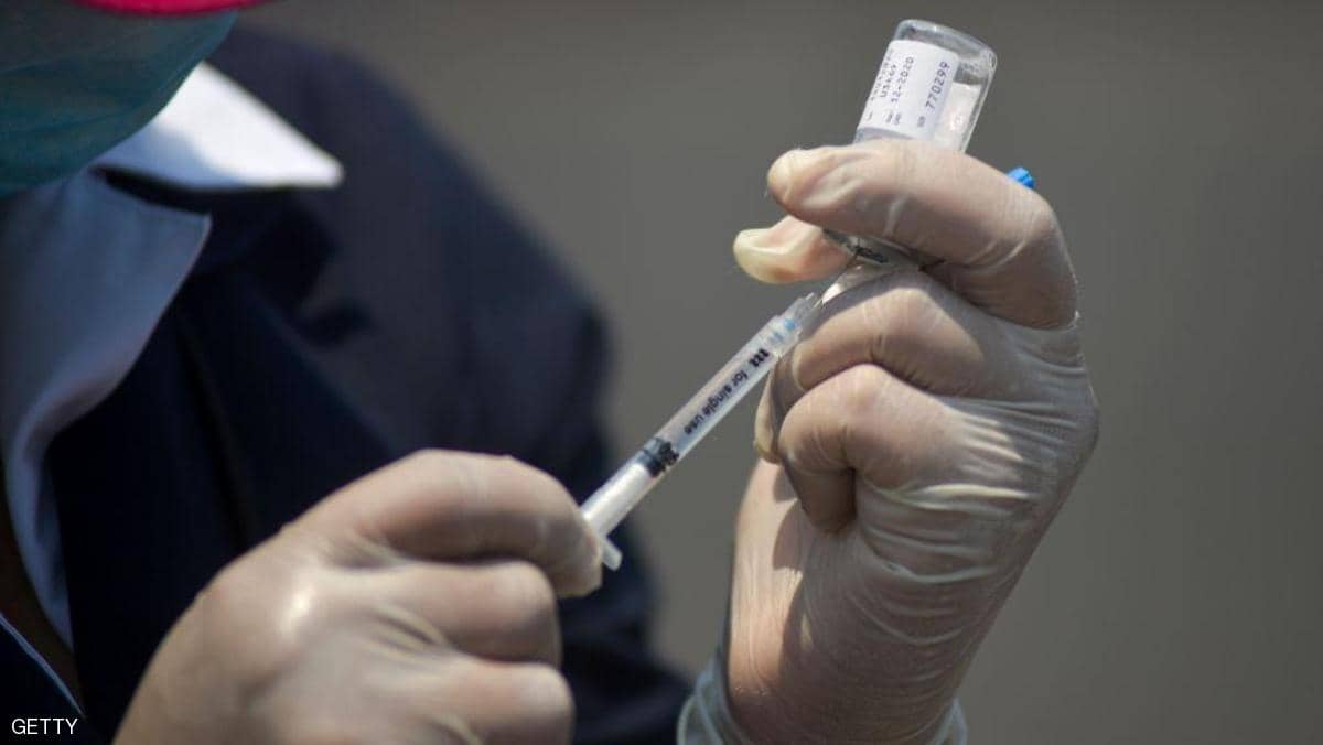 الغذاء والدواء تعلق على اجازة لقاح