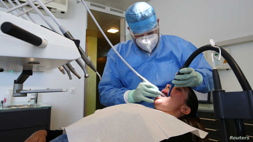 دراسة: إهمال اللثة قد يؤدي لأمراض