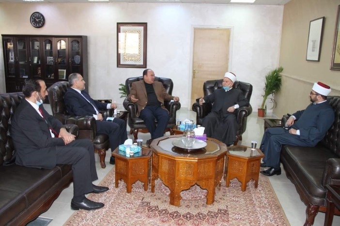 المفتي العام للمملكة يزور جامعة العلوم