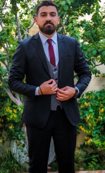 عمر إسكندراني.. مبارك الخطوبة