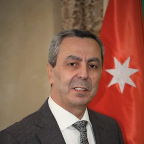 أبو قديس يعمم: عدم فرض أي