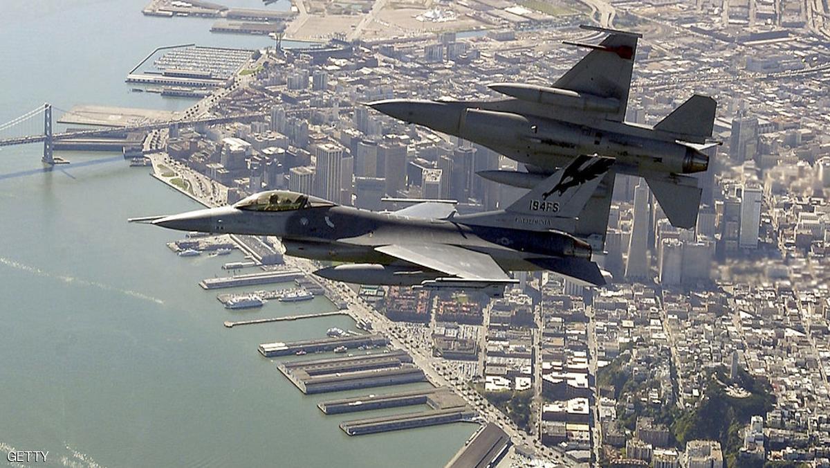 تركي يجبر طائرة أميركية على الهبوط