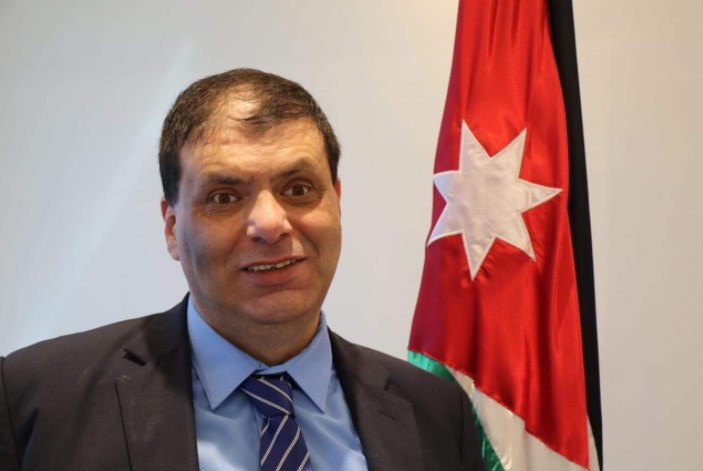 العزة يكتب: لماذا دور العبادة