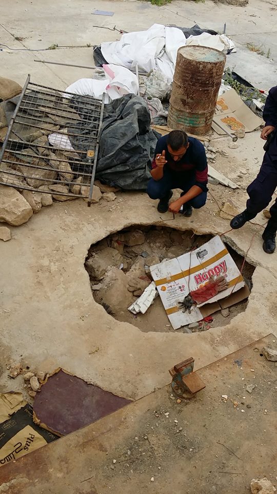 انهيار شارع في اربد يكشف عمليات