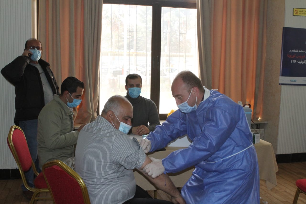 إربد: إقبال لافت لتلقي مطعوم كورونا