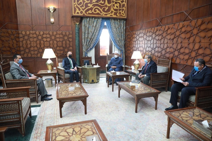 العضايلة في الأزهر.. والطيب: نعتز بالأردن