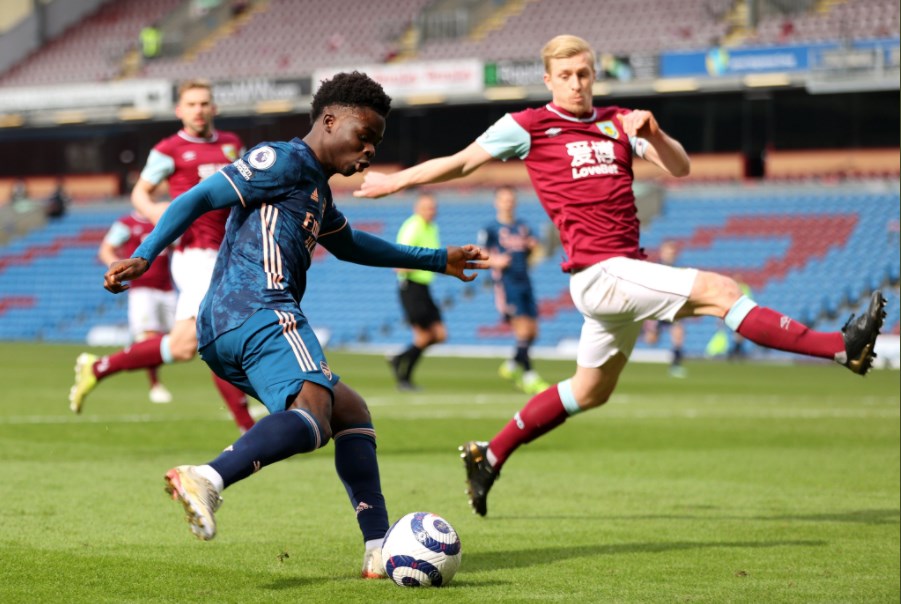 آرسنال يتعثر أمام بيرنلي