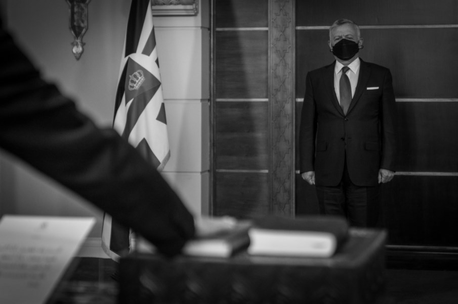 الوزراء الجدد يؤدون اليمين الدستورية أمام