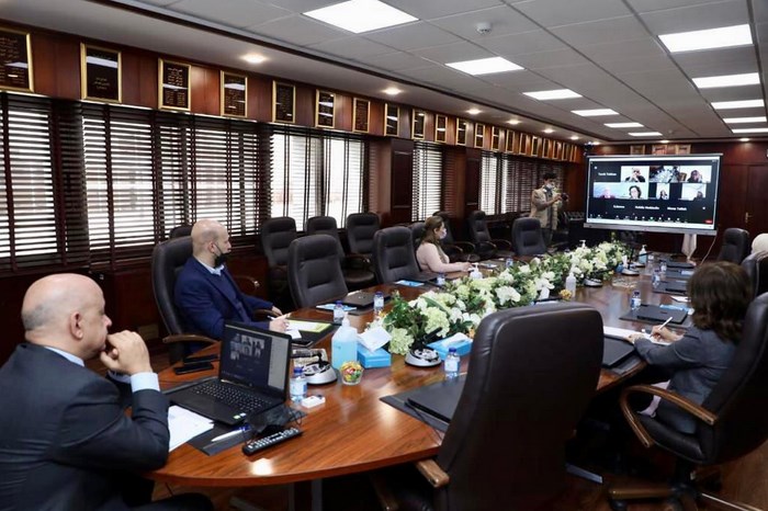 تجارة عمان تحتفل بالمرأة وتؤكد دعمها