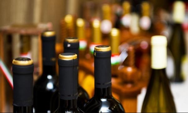 اغلاق جميع محلات «المشروبات الروحية» من