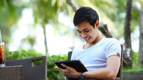 كيف تتعلم لتكون أسعد؟