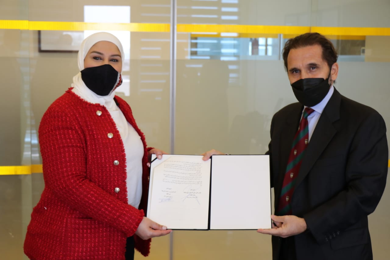 اتفاقيات تعاون ونقل ملفات بين «الأعلى