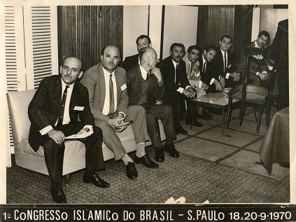 د.عبد الله عبد الشكور كامل.. رائد